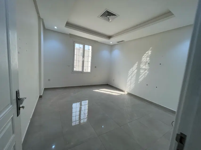 4 bedroom Apartment For Rent in Al-Masayel, Mubarak Al-Kabeer, Kuwait - photo 6