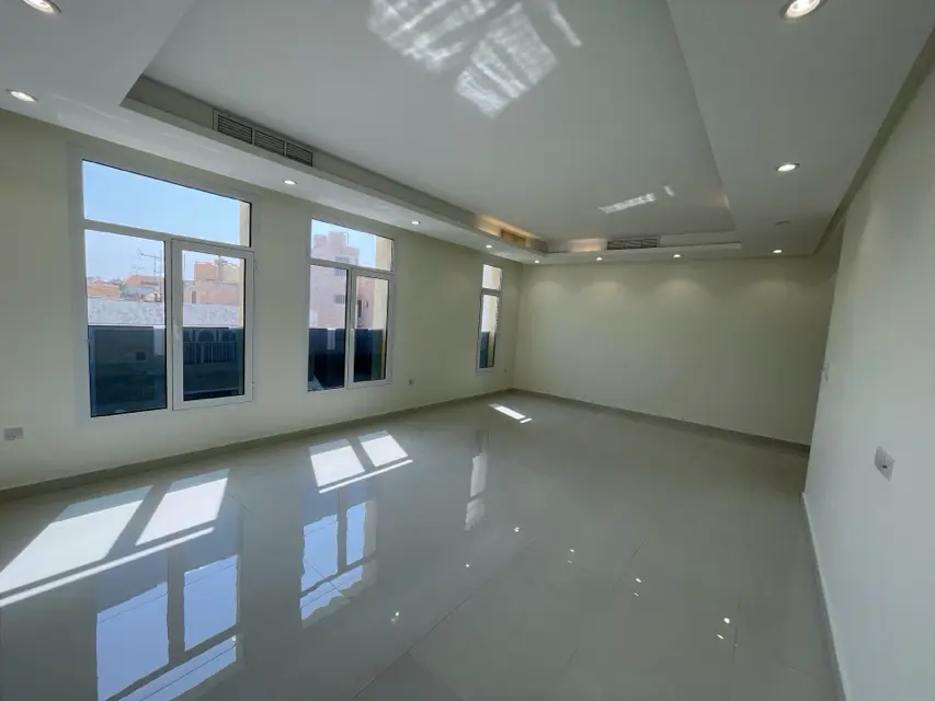 5 bedroom Apartment For Rent in Yarmouk, Al Asimah, Kuwait - photo 2