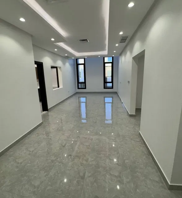 3 bedroom Apartment For Rent in Fintas, Mubarak Al-Kabeer, Kuwait - photo 2