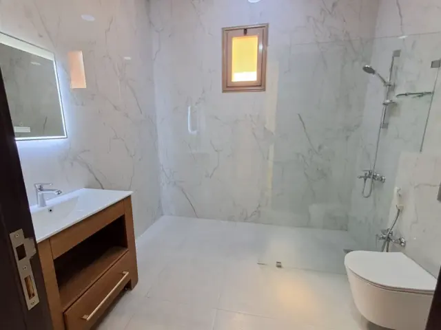 4 bedroom Apartment For Rent in Mishrif, Hawalli, Kuwait - photo 8