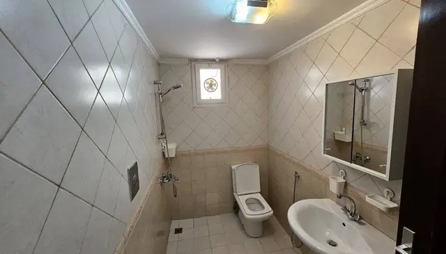 4 bedroom Apartment For Sale in Dasma, Al Asimah, Kuwait - photo 5