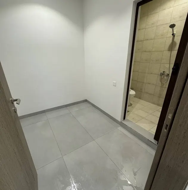 3 bedroom Apartment For Rent in Abu Futaira, Mubarak Al-Kabeer, Kuwait - photo 4