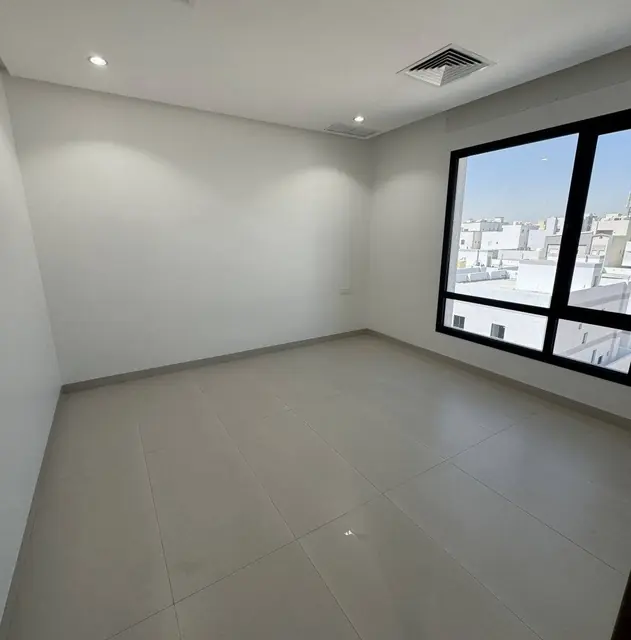 3 bedroom Apartment For Rent in Abu Futaira, Mubarak Al-Kabeer, Kuwait - photo 6