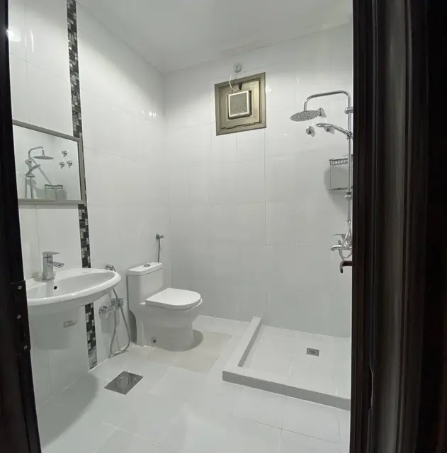 3 bedroom Apartment For Rent in Abu Futaira, Mubarak Al-Kabeer, Kuwait - photo 2