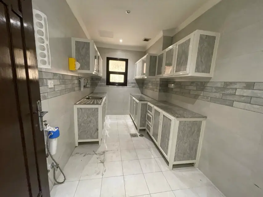 3 bedroom Apartment For Rent in Abdullah Al-Mubarak, Farwaniya, Kuwait - photo 3