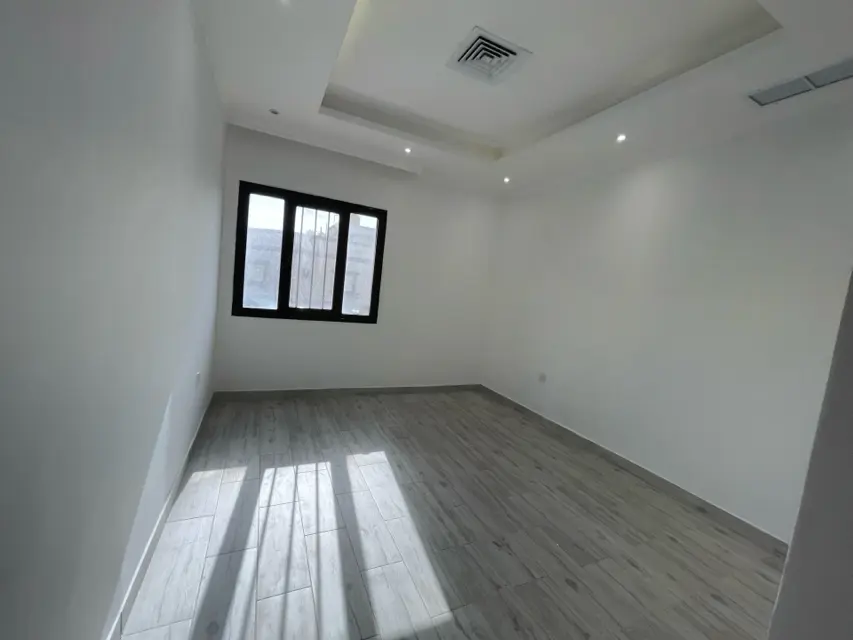 3 bedroom Apartment For Rent in Abdullah Al-Mubarak, Farwaniya, Kuwait - photo 4