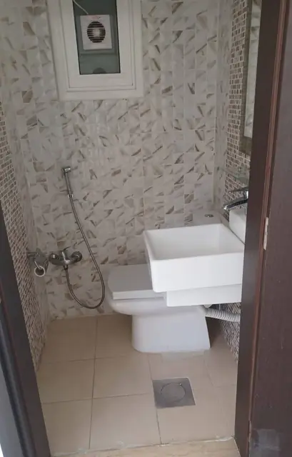 4 bedroom Apartment For Sale in Salmiya, Hawalli, Kuwait - photo 8