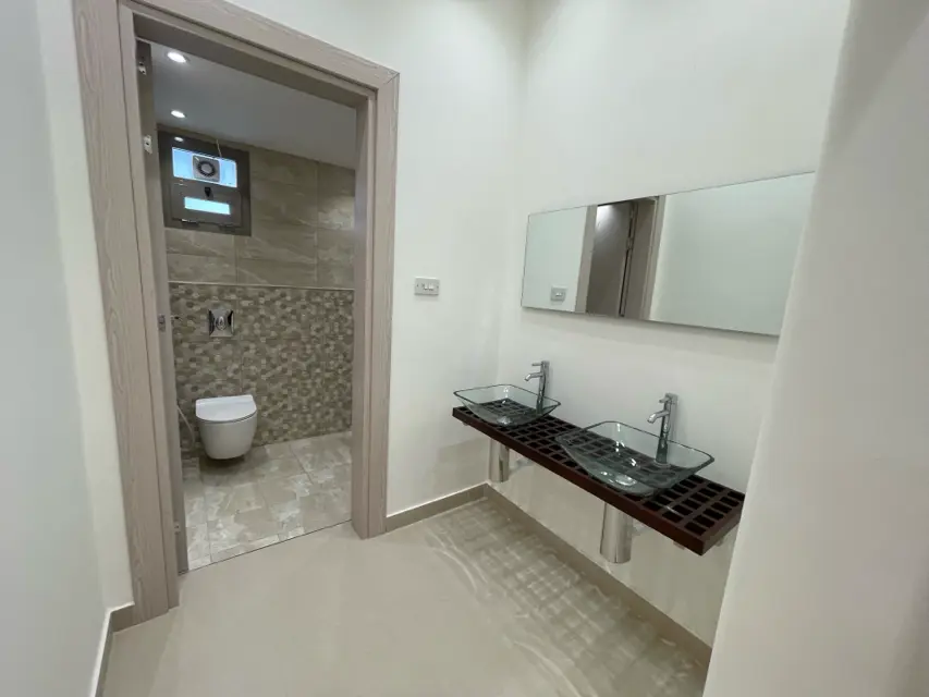 4 bedroom Apartment For Rent in Abu Futaira, Mubarak Al-Kabeer, Kuwait - photo 3