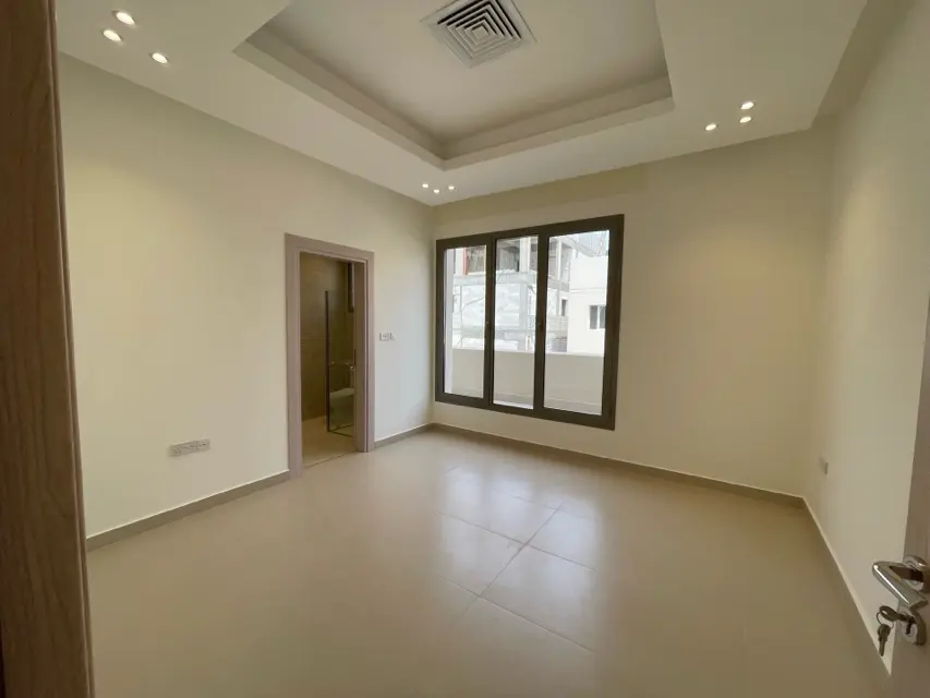 4 bedroom Apartment For Rent in Abu Futaira, Mubarak Al-Kabeer, Kuwait - photo 8