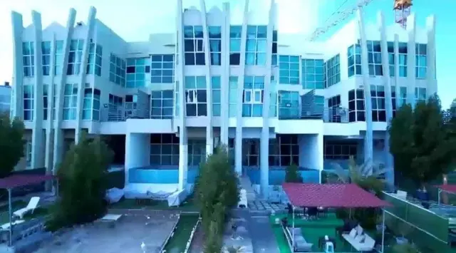 10 bedroom Villa For Sale in Sabahiya, Ahmadi, Kuwait - photo 7